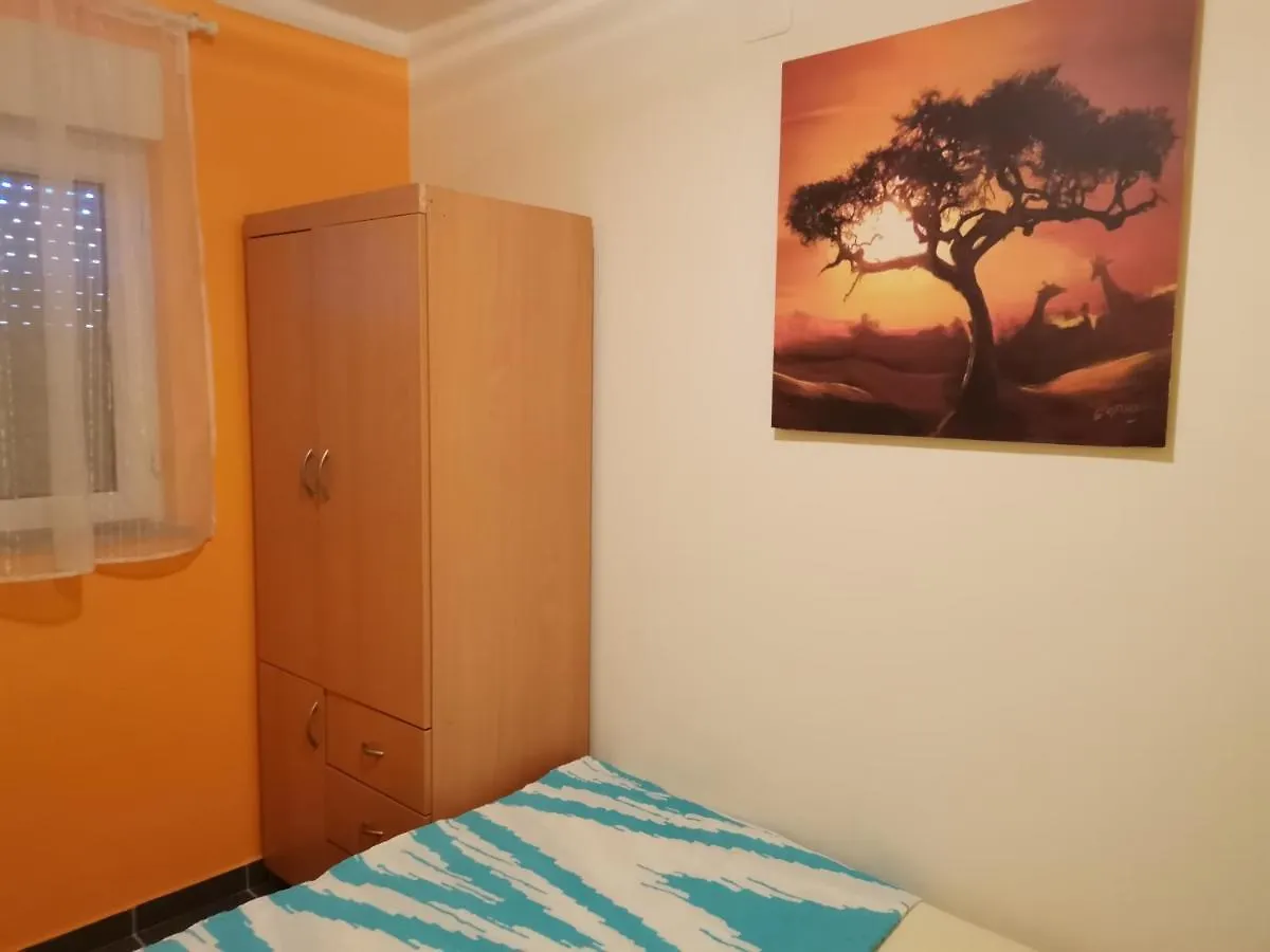 Apartment Robi Maslenica