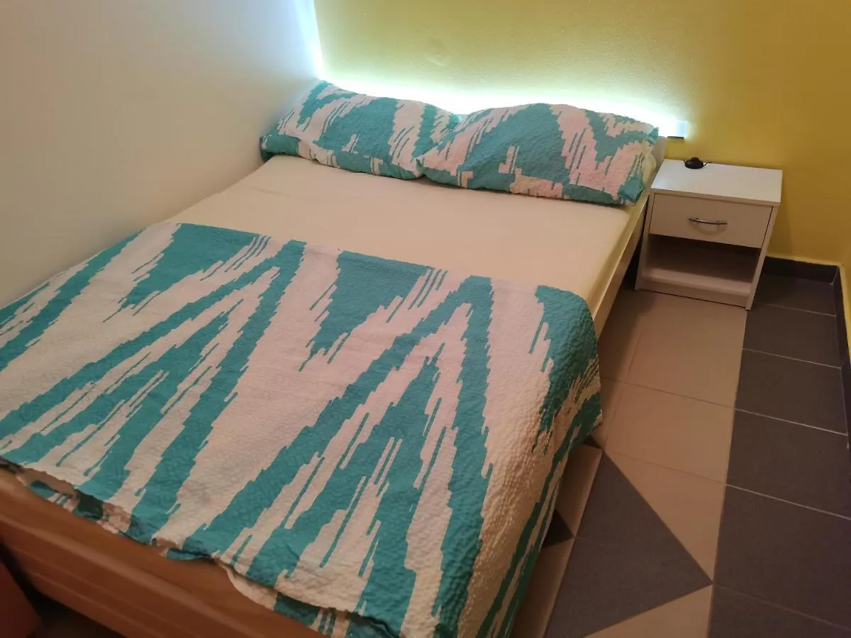 Apartment Robi Maslenica